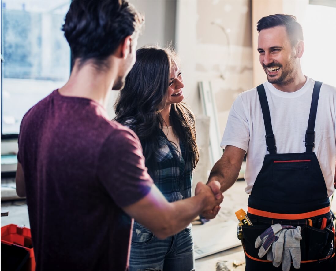 Top-Rated Commercial & Residential Masonry Contractors in Birmingham, MI | Top Hat Masonry Repair
 - couple-meeting-with-contractor